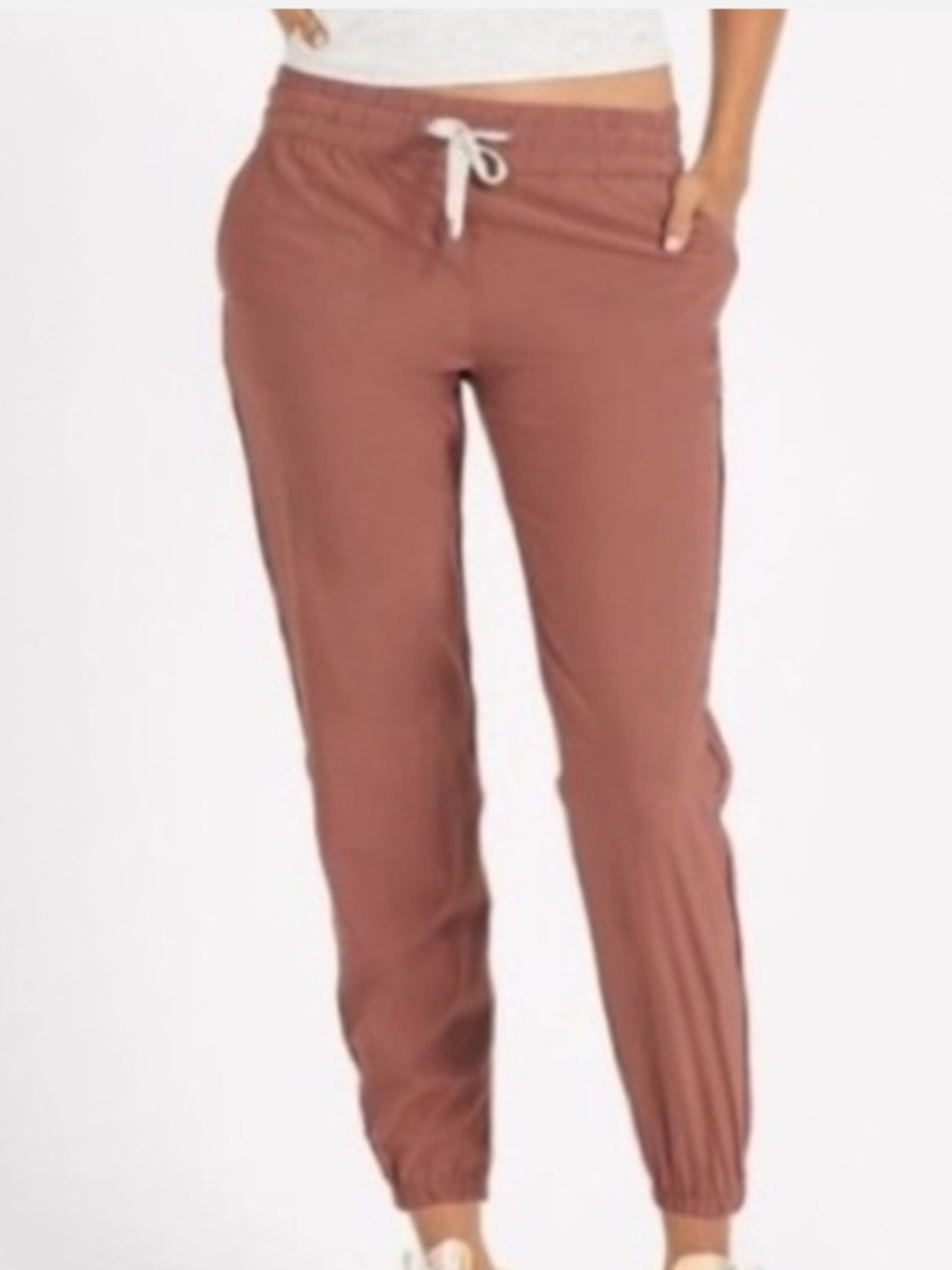 Vuori Rust Jogger Pants with Drawstring Waist